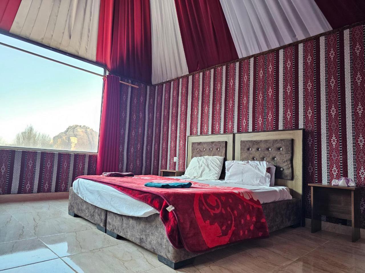 Bed and Breakfast Beduin Star Trail Camp Вади-Рам Экстерьер фото